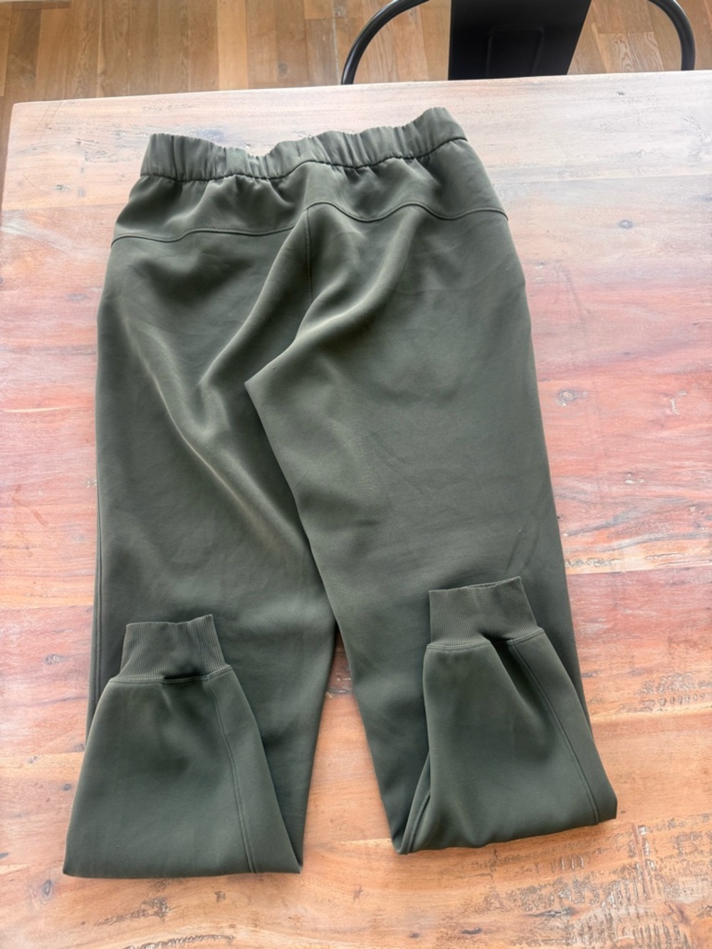 Lululemon On the Fly joggers lot of 5. Size 6 - Picture 12 of 15